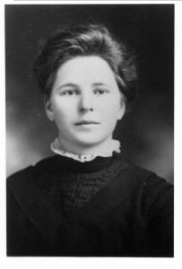 1905-09-17 Alma Onstad confirmation picture